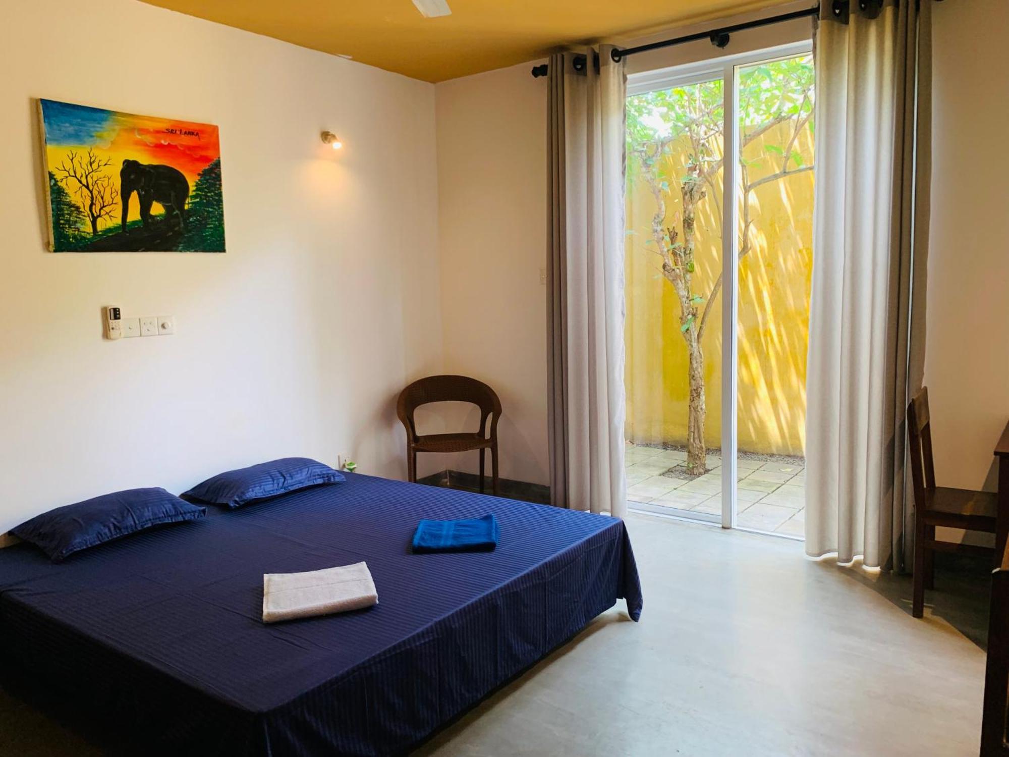 The Hostel Mirissa Exterior photo